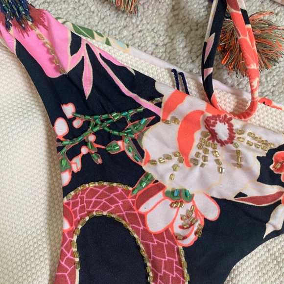 Maaji Rhapsodia - Picture 3 of 8